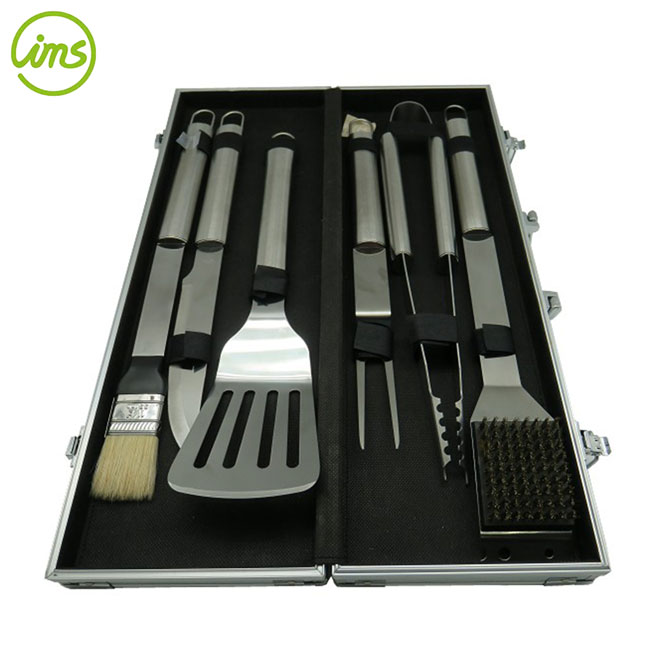 7-piece stainless steel bbq tool set with aluminum case